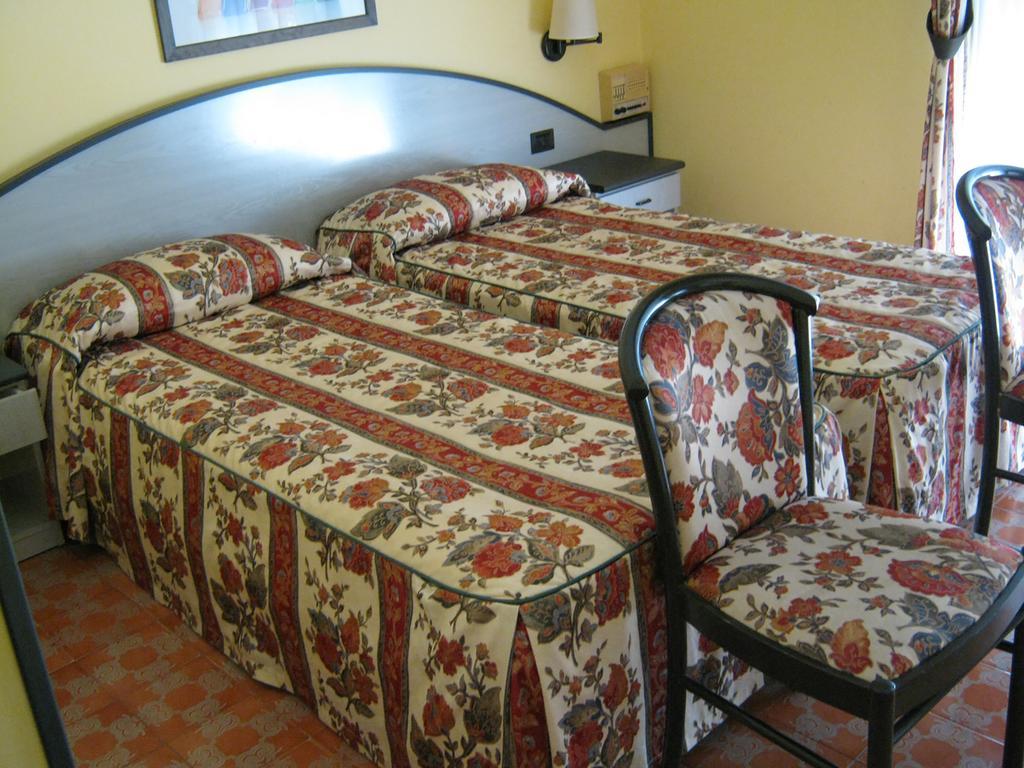 Salsomaggiore City Hotel Salsomaggiore Terme Kültér fotó